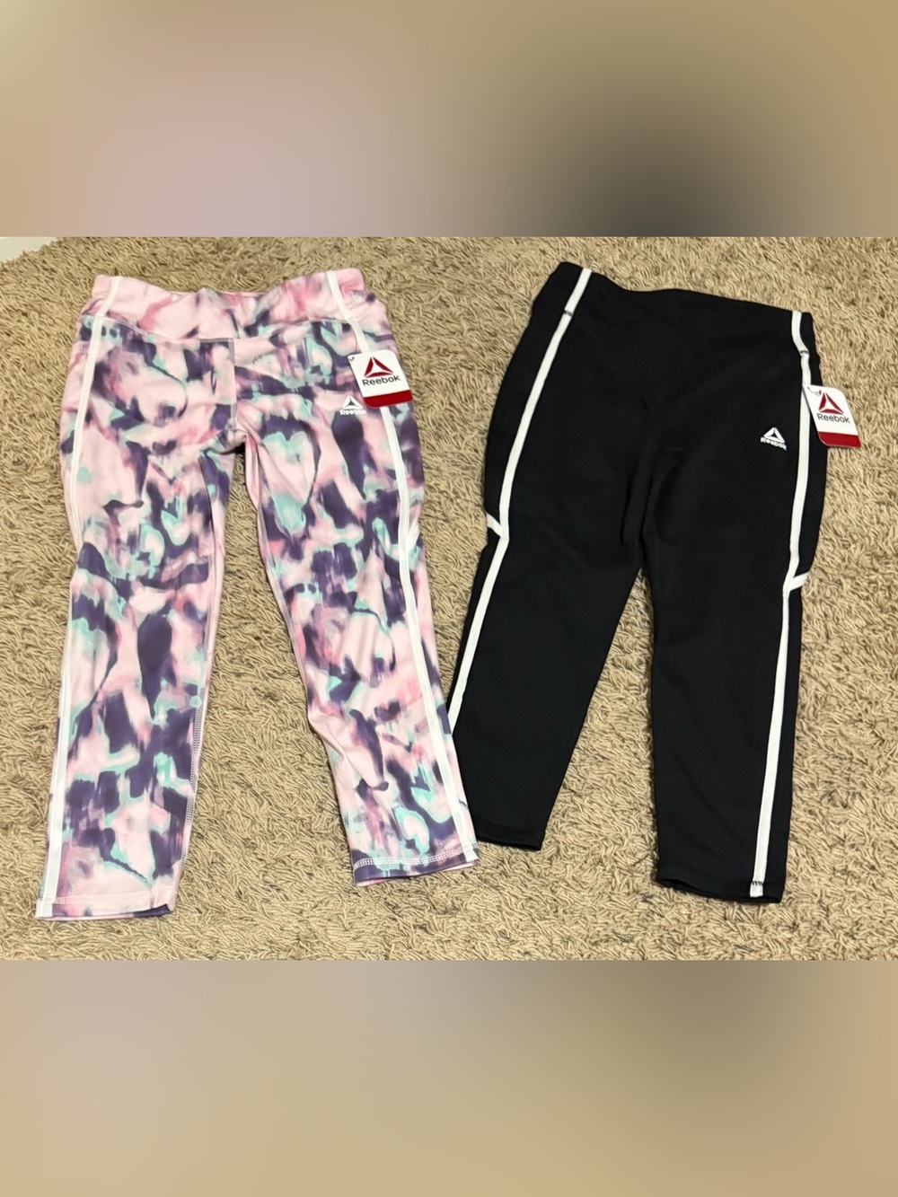 Reebok Girl's Performance  Cascade Leggings Size: L (10-12)